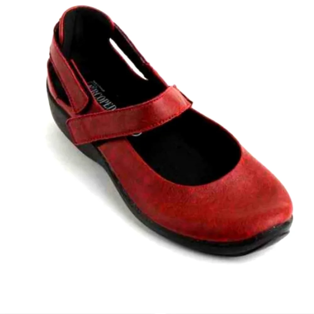 NEW Arcopedico L51 Cherry Red Vegan Leather Mary Jane's Supportive Vegan 41 10.5
